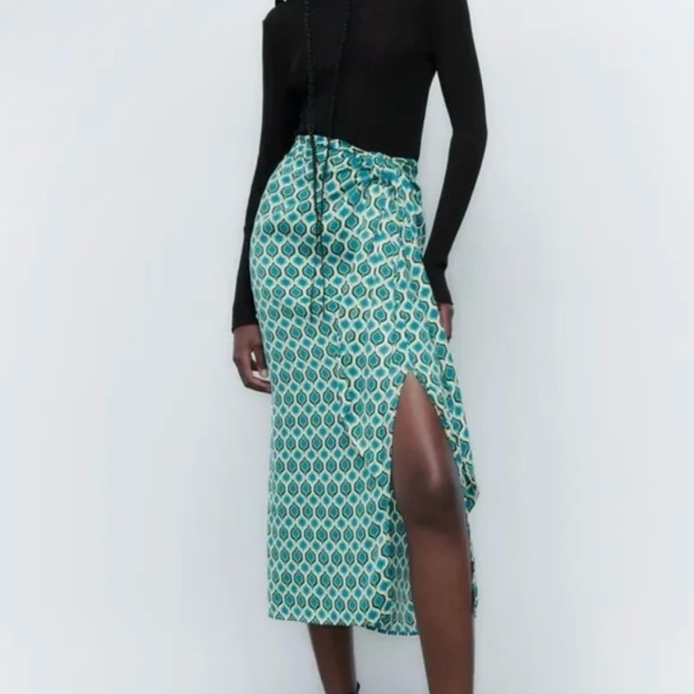 Zara Geometric Print Midi Skirt Green, Blue, Black and Yellow Print, Size S